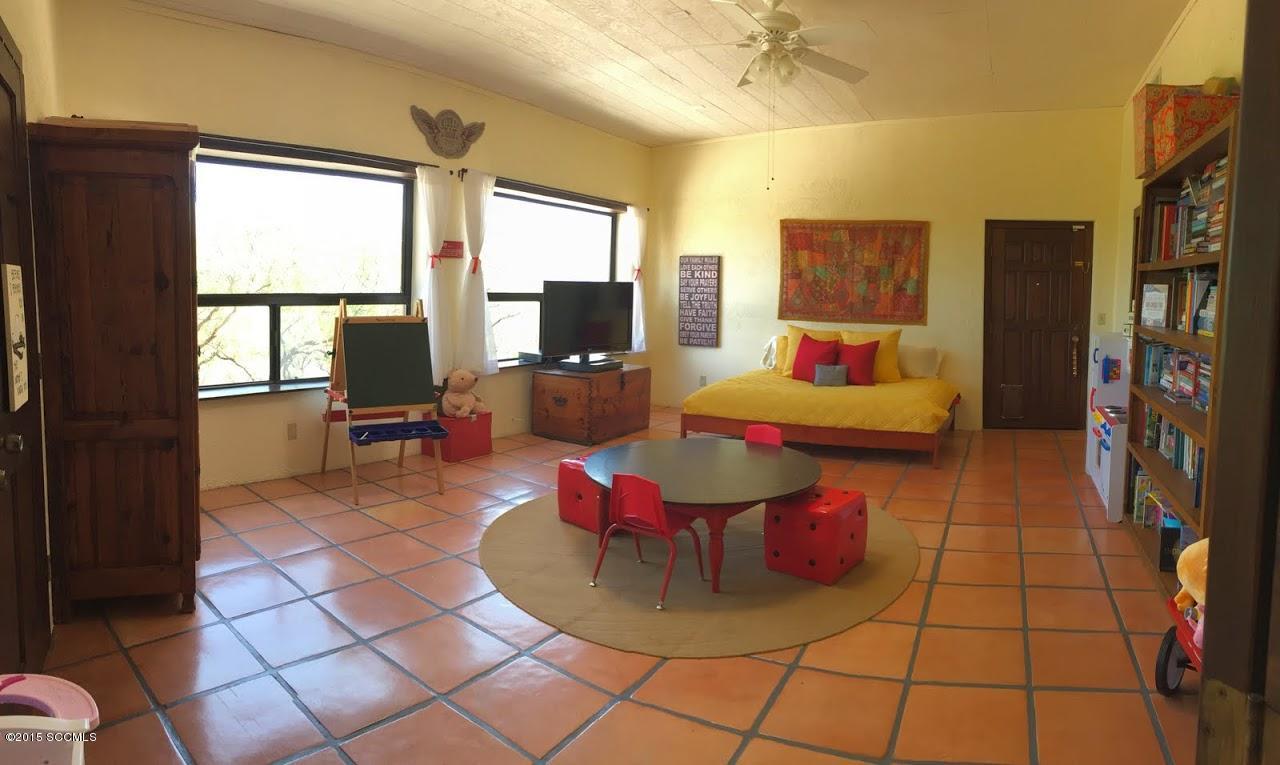 616 Camino Arviso Rio Rico, AZ 85648 - Photo 7 of 39