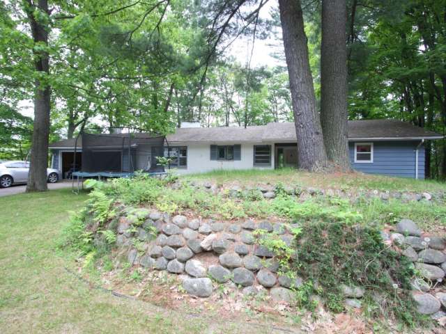 415 Hillside Road Rhinelander, WI 54501 - Photo 1 of 17 Gallery Image 1