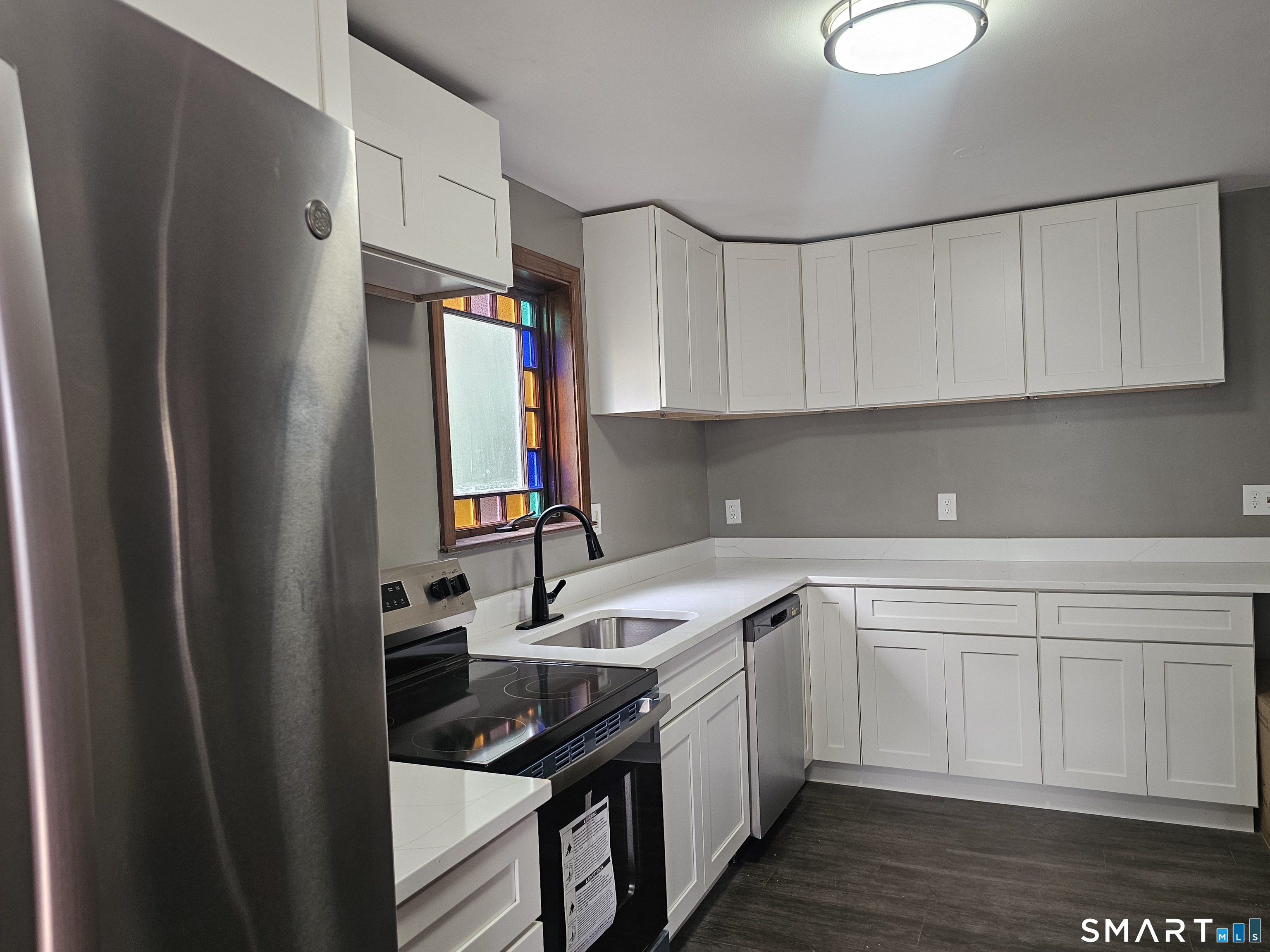 178 Elm Street Meriden, CT 06450 - Photo 11 of 33 Gallery Image 11