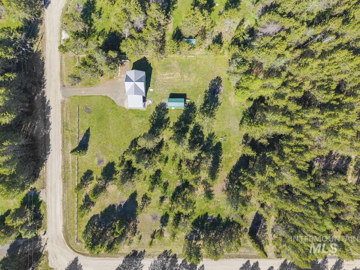 79 Sun Valley Place Cascade, ID 83611 - Photo 29 of 33