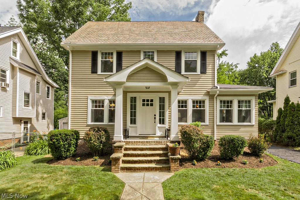 2985 Corydon Road Cleveland, OH 44118 - Photo 1 of 25