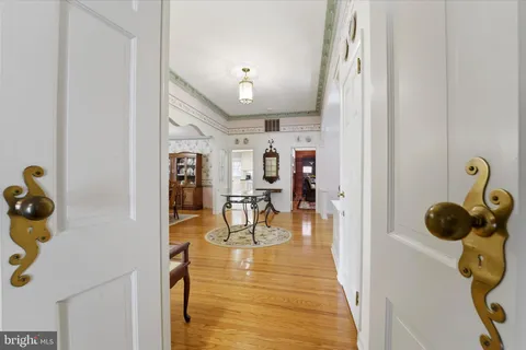 $649,000 | 1811 Sharon Road, Jenkintown, PA 19046