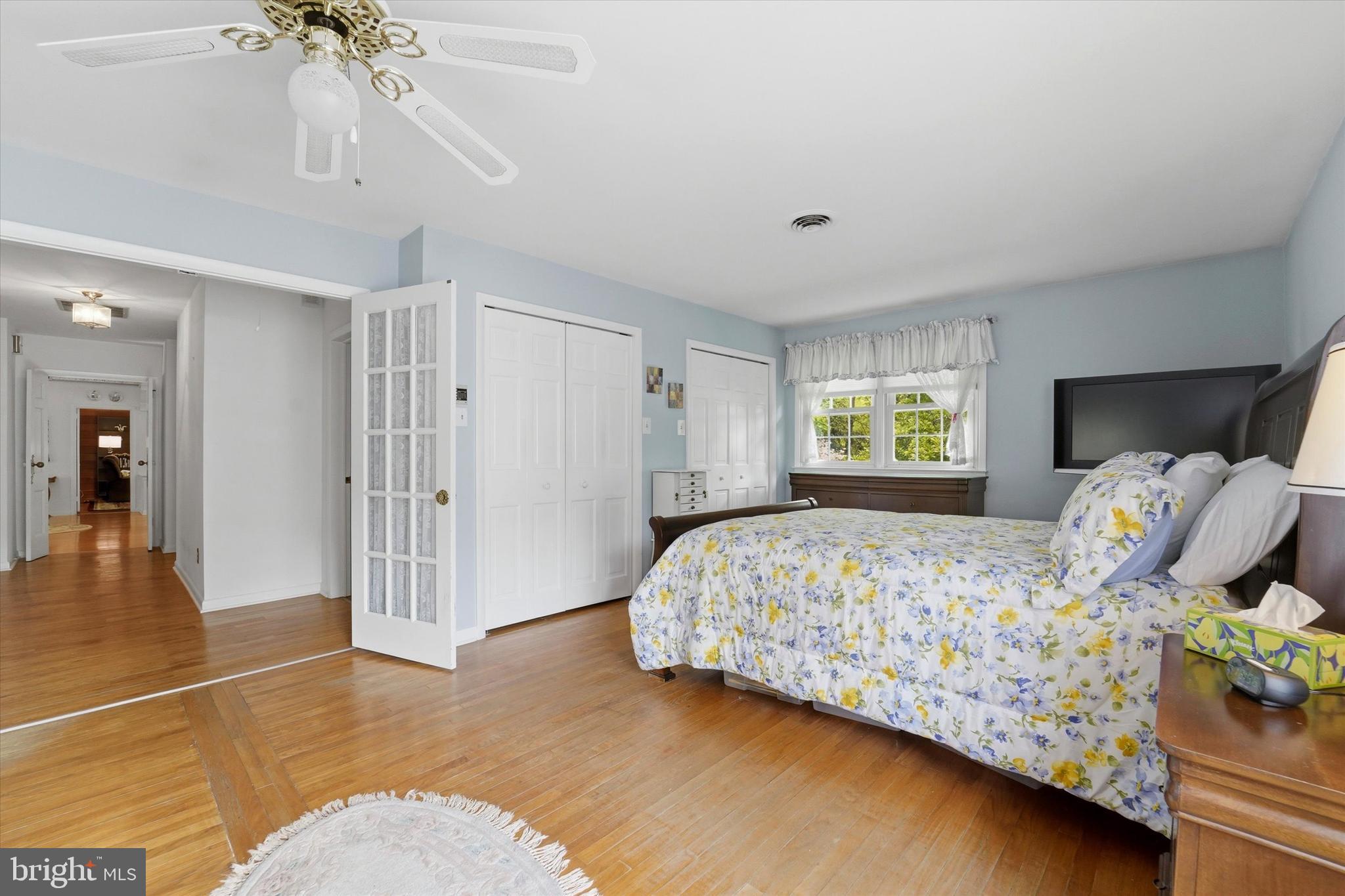1811 Sharon Road Jenkintown, PA 19046 - Photo 15 of 31 Primary Bedroom