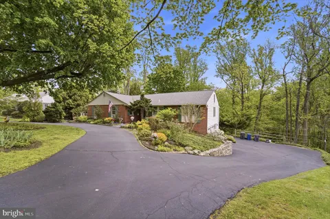 $649,000 | 1811 Sharon Road, Jenkintown, PA 19046