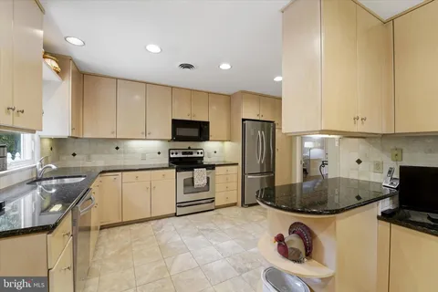 $649,000 | 1811 Sharon Road, Jenkintown, PA 19046