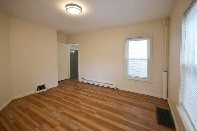 $2,950 | 143 Arlington Street, Unit 1, Framingham, MA 01702