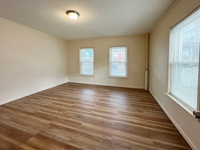 $2,950 | 143 Arlington Street, Unit 1, Framingham, MA 01702