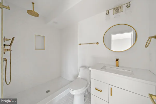 $615,000 | 1811 South Orianna Street, Unit B, Philadelphia, PA 19148