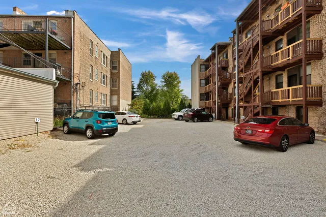 $4,240,000 | 4840 South Indiana Avenue, Chicago, IL 60615