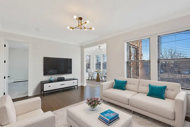 $4,240,000 | 4840 South Indiana Avenue, Chicago, IL 60615