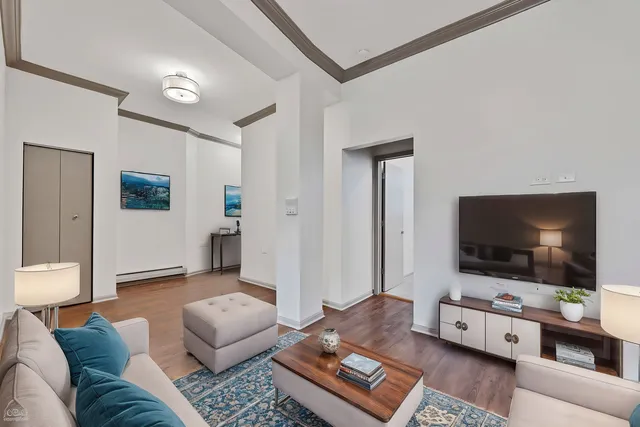 $4,240,000 | 4840 South Indiana Avenue, Chicago, IL 60615