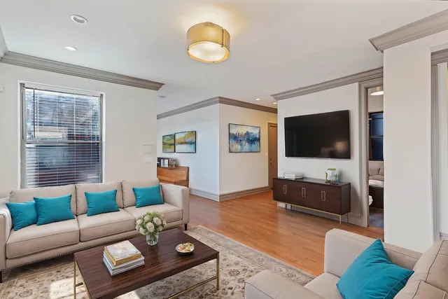 $4,240,000 | 4840 South Indiana Avenue, Chicago, IL 60615