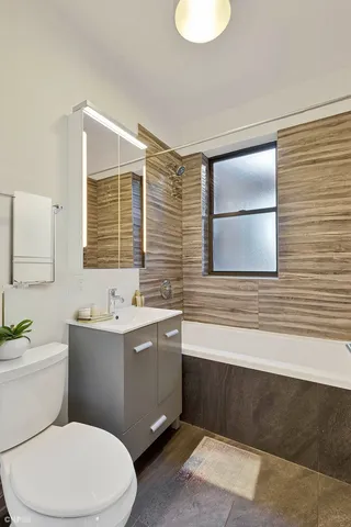 $4,240,000 | 4840 South Indiana Avenue, Chicago, IL 60615