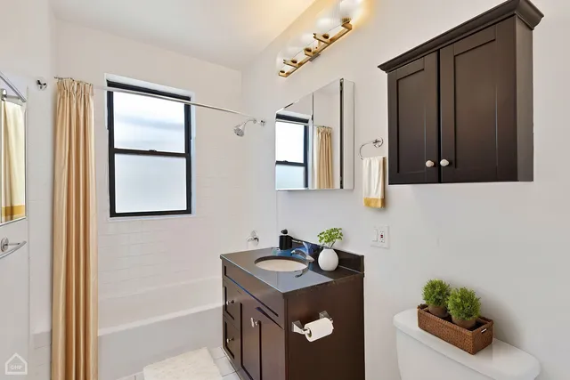 $4,240,000 | 4840 South Indiana Avenue, Chicago, IL 60615