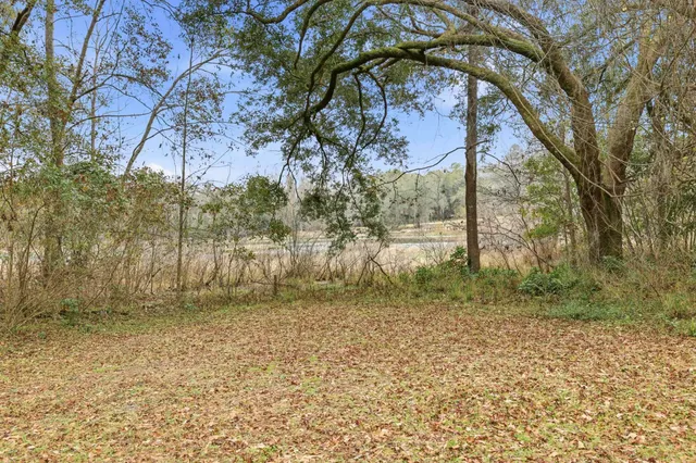 $2,600 | 7585 Skipper Lane, Tallahassee, FL 32317