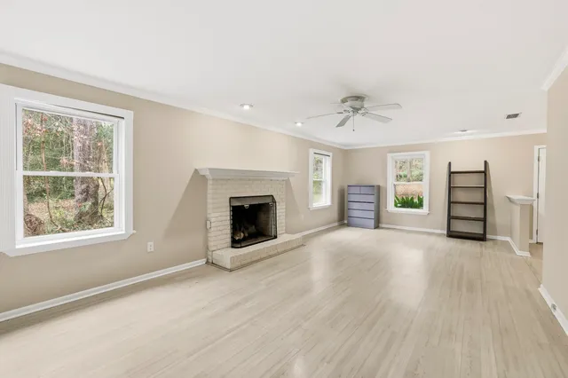 $2,600 | 7585 Skipper Lane, Tallahassee, FL 32317