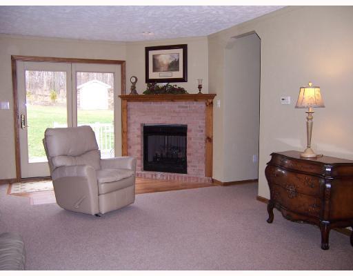 212 October Drive Butler, PA 16002 - Photo 4 of 7 Living Room.