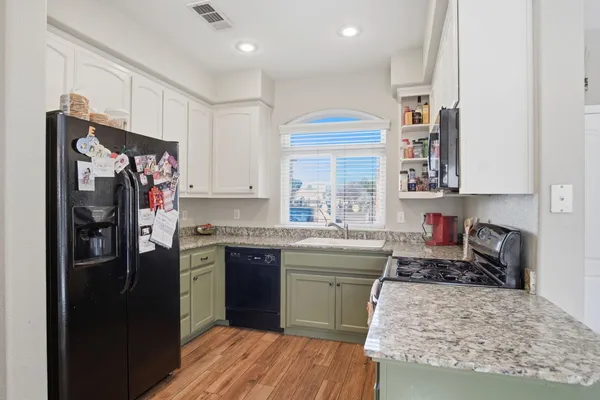 $399,900 | 1820 Green Sands Avenue, Atwater, CA 95301