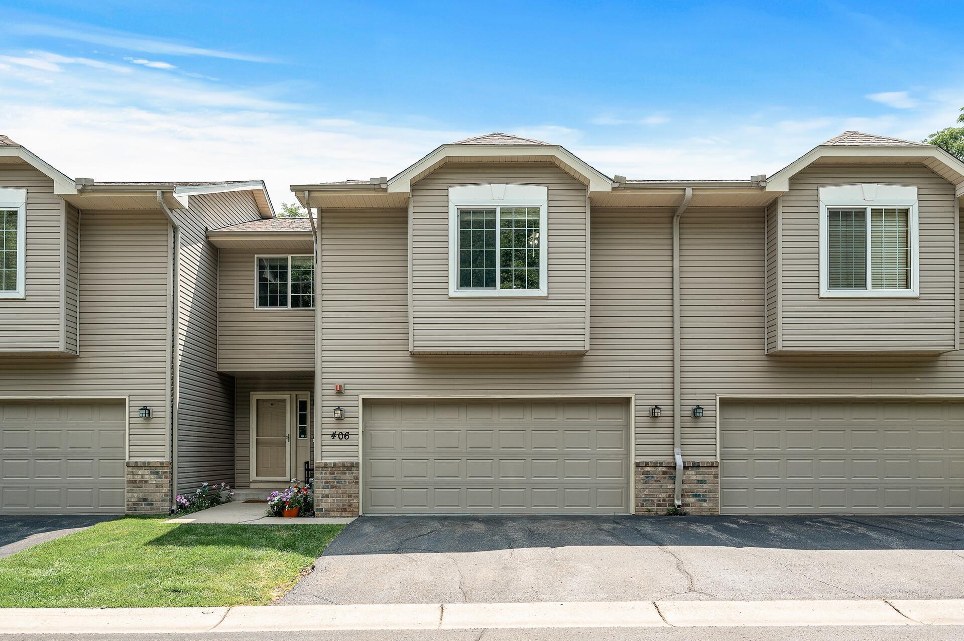 406 7th Street East Carver, MN 55315 - Photo 1 of 1