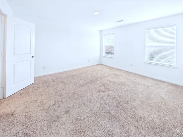 $230,000 | 525 Riverdale Cove, Jarrell, TX 76537