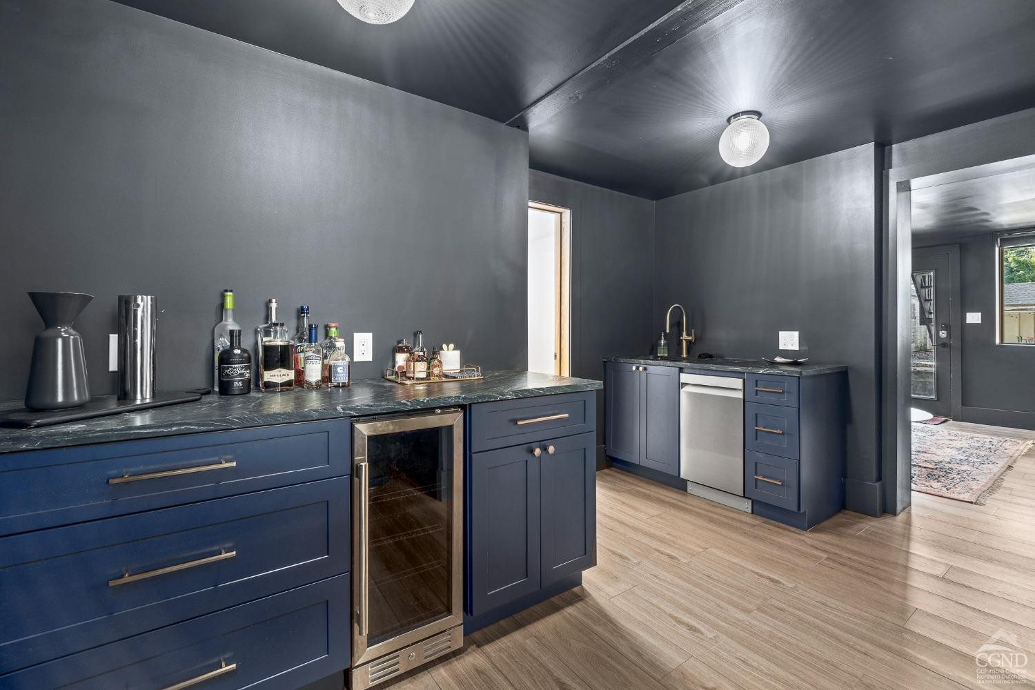 13 Highway 9H Hudson, NY 12534 - Photo 22 of 30 Wet Bar...perfect for entertaining