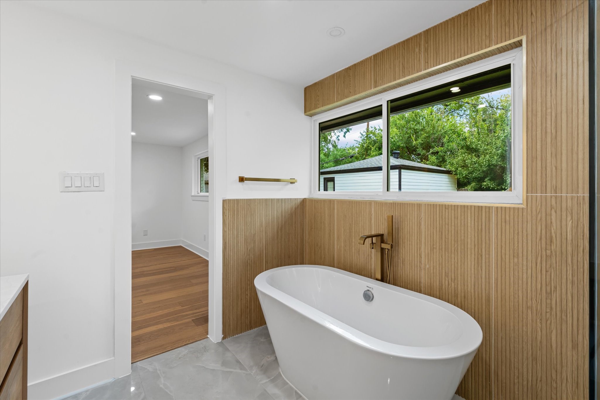 10730 Wickersham Lane Houston, TX 77042 - Photo 43 of 49