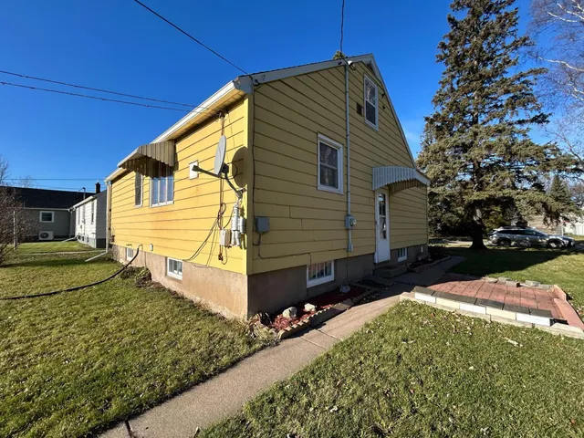 $99,000 | 1514 12th Street South, Virginia, MN 55792