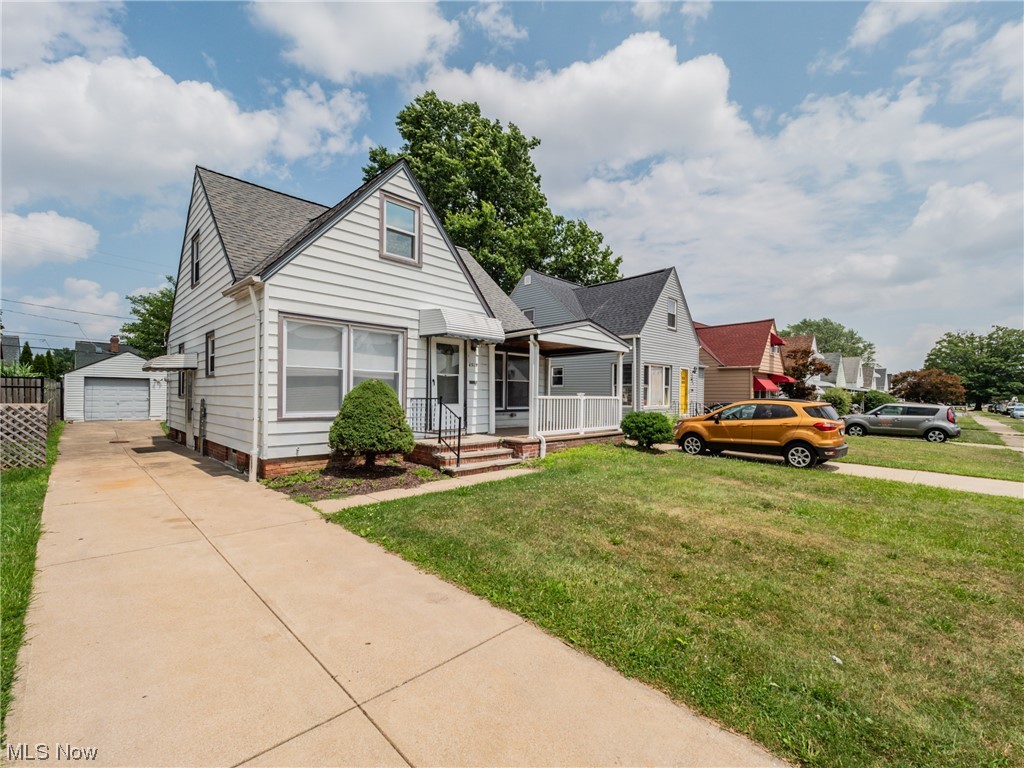 4514 Redfern Road Parma, OH 44134 - Photo 3 of 35