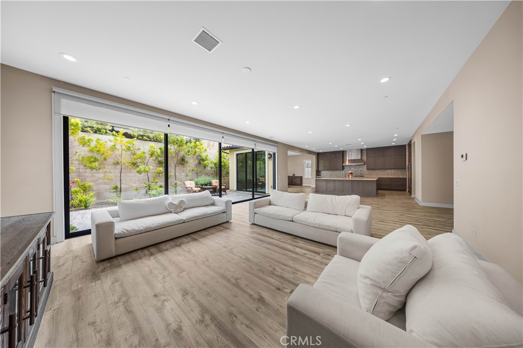 121 Interstellar Irvine, CA 92618 - Photo 23 of 43 living room