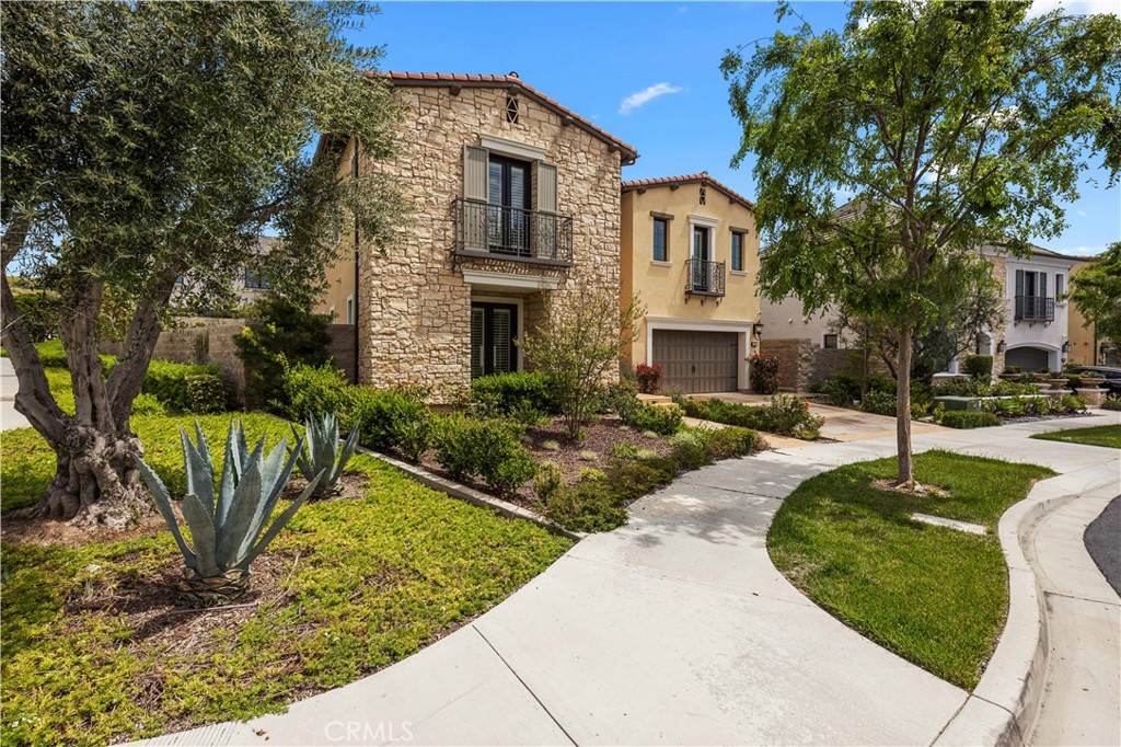 121 Interstellar Irvine, CA 92618 - Photo 3 of 43