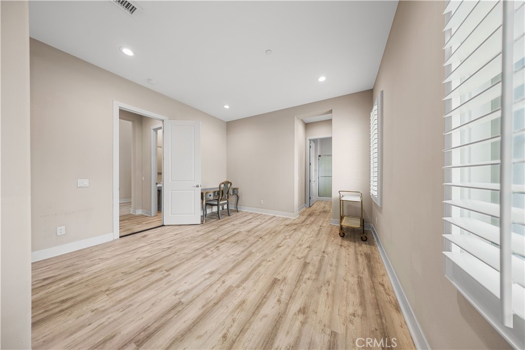 121 Interstellar Irvine, CA 92618 - Photo 9 of 43 first floor suite