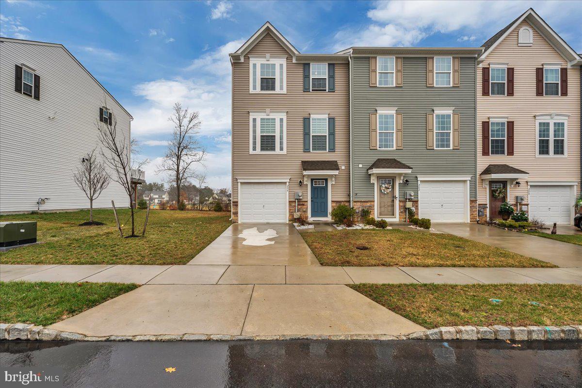 204 Freedom Way Sicklerville, NJ 08081 - Photo 2 of 32 Charming townhome in a serene setting.