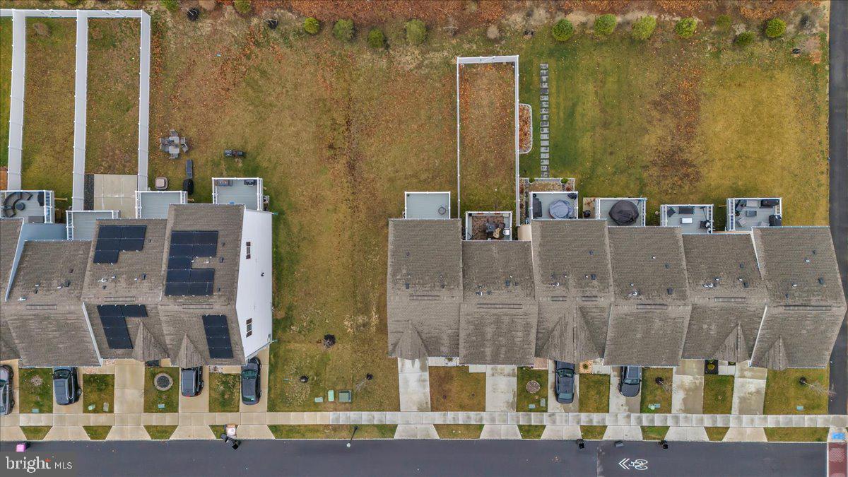 204 Freedom Way Sicklerville, NJ 08081 - Photo 29 of 32 Charming neighborhood from above.