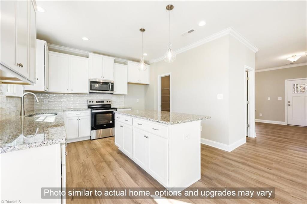 168 Red Maple Way King, NC 27021 - Photo 4 of 13