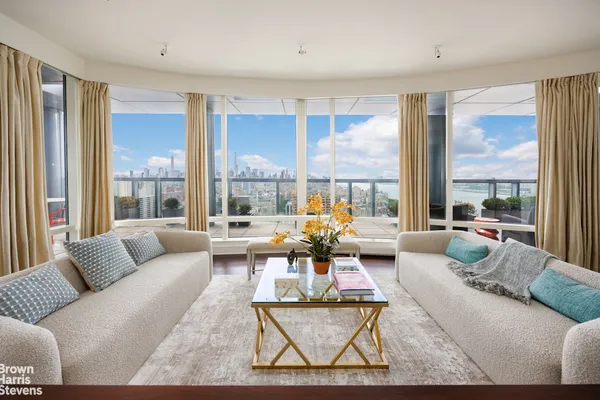$9,950,000 | 245 West 99th Street, Unit PH | Upper West Side