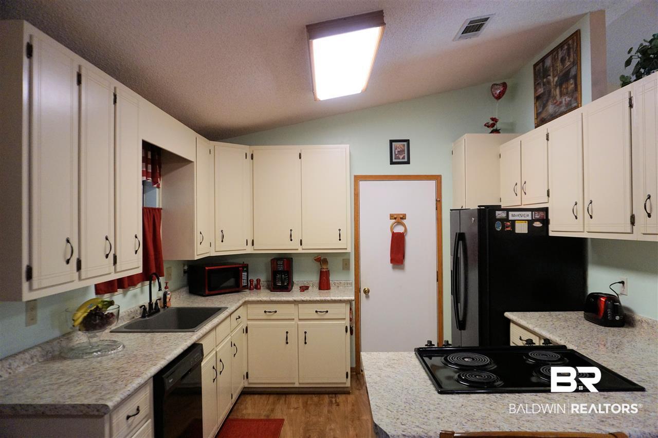 2826 Avenida Alberto Lillian, AL 36549 - Photo 8 of 34