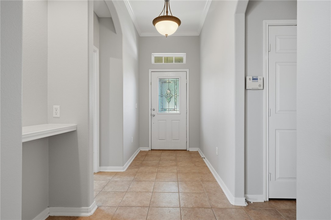313 San Rafael Drive Portland, TX 78374 - Photo 4 of 29 Gallery Image 4