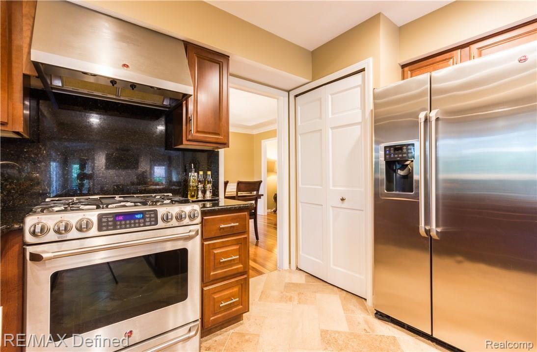 1514 Lomas Verdes Rochester, MI 48306 - Photo 24 of 57 1514 Lomas Verdes-8.jpg
