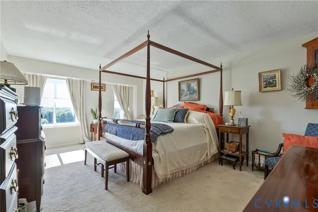 $395,000 | 2956 Hathaway Road, Unit U1212, Richmond, VA 23225