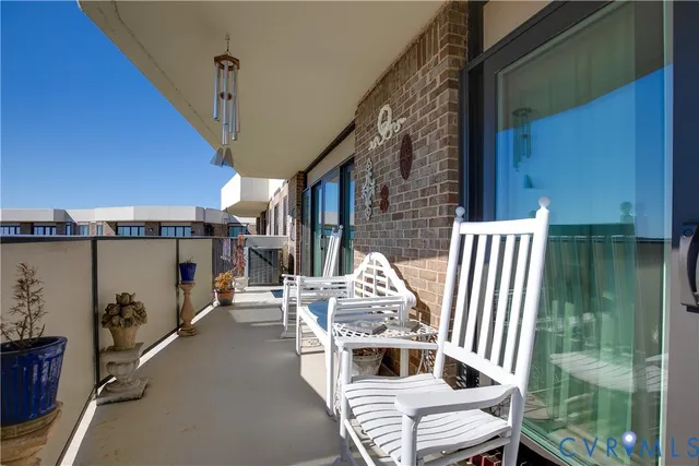 $395,000 | 2956 Hathaway Road, Unit U1212, Richmond, VA 23225