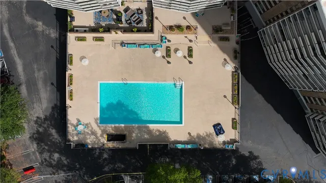 $395,000 | 2956 Hathaway Road, Unit U1212, Richmond, VA 23225