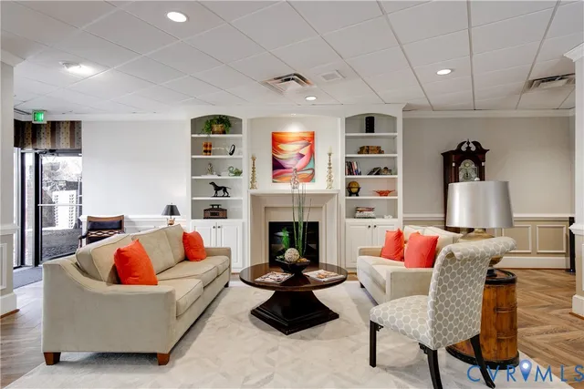 $395,000 | 2956 Hathaway Road, Unit U1212, Richmond, VA 23225