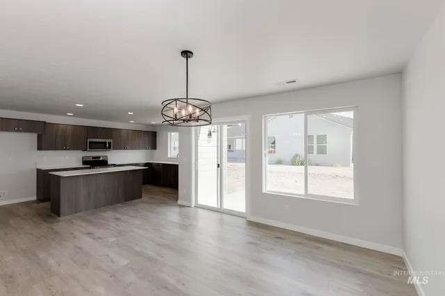 $529,990 | 634 West Striped Owl Street, Kuna, ID 83634