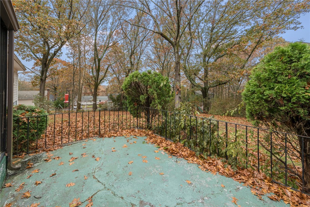 72 Angell Road Cumberland, RI 02864 - Photo 21 of 22