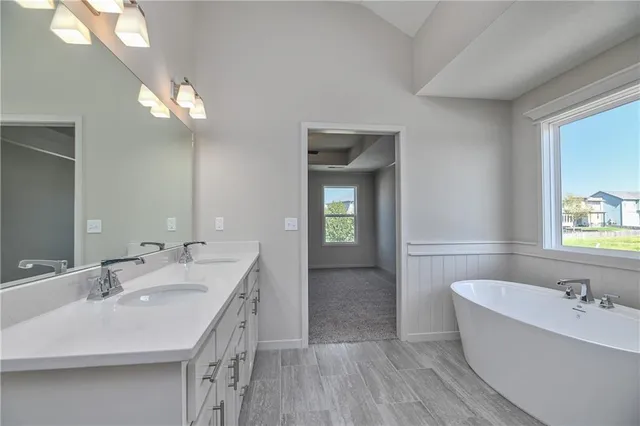 $639,950 | 2682 West Park Street, Olathe, KS 66061