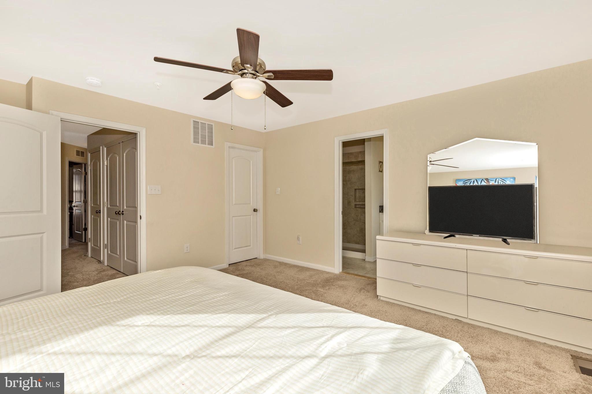 4730 Cambria Road Frederick, MD 21703 - Photo 21 of 42 Owner's suite with large walk- in closet