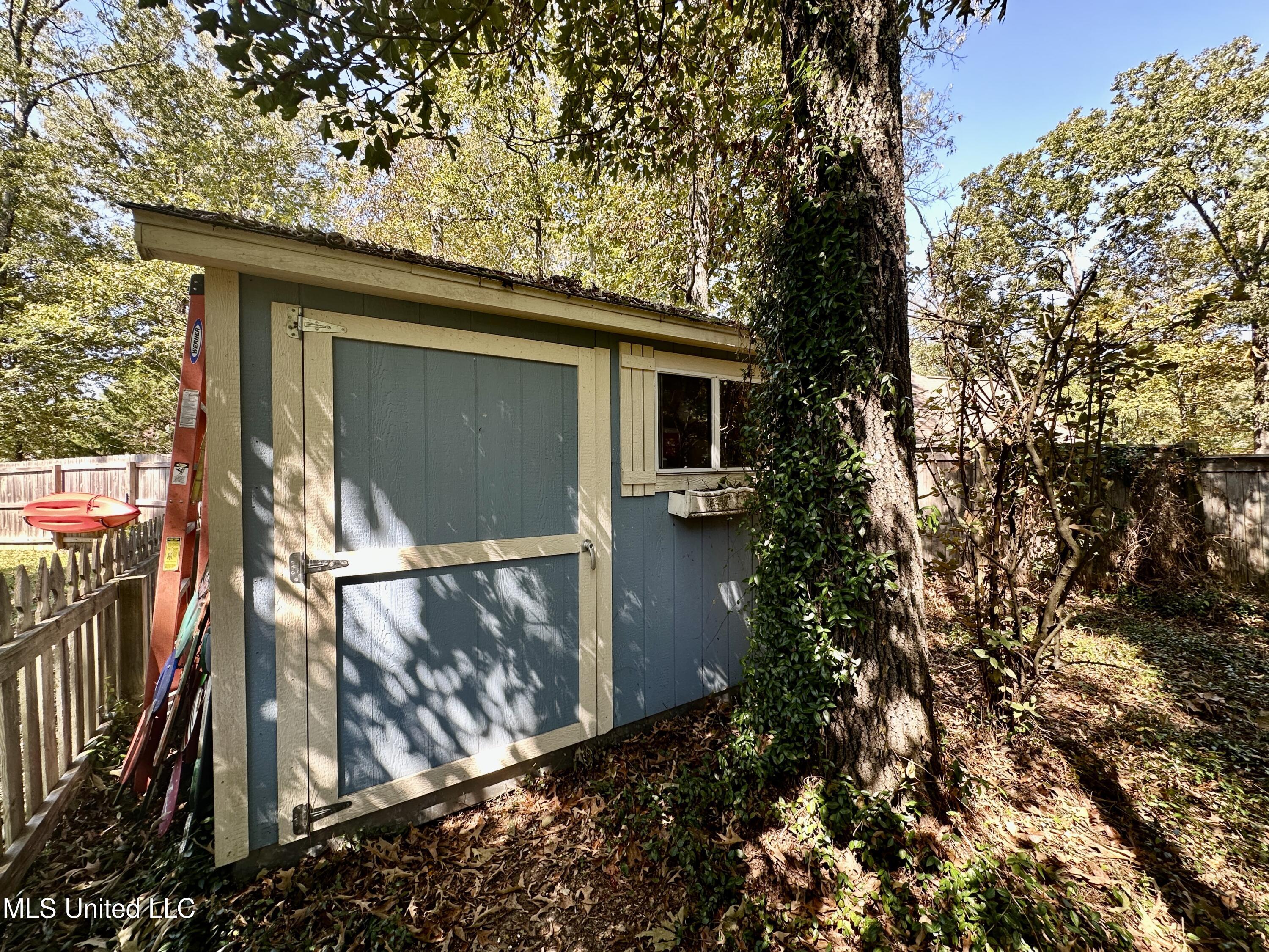 106 Caroline Cove Clinton, MS 39056 - Photo 15 of 49 IMG_9707