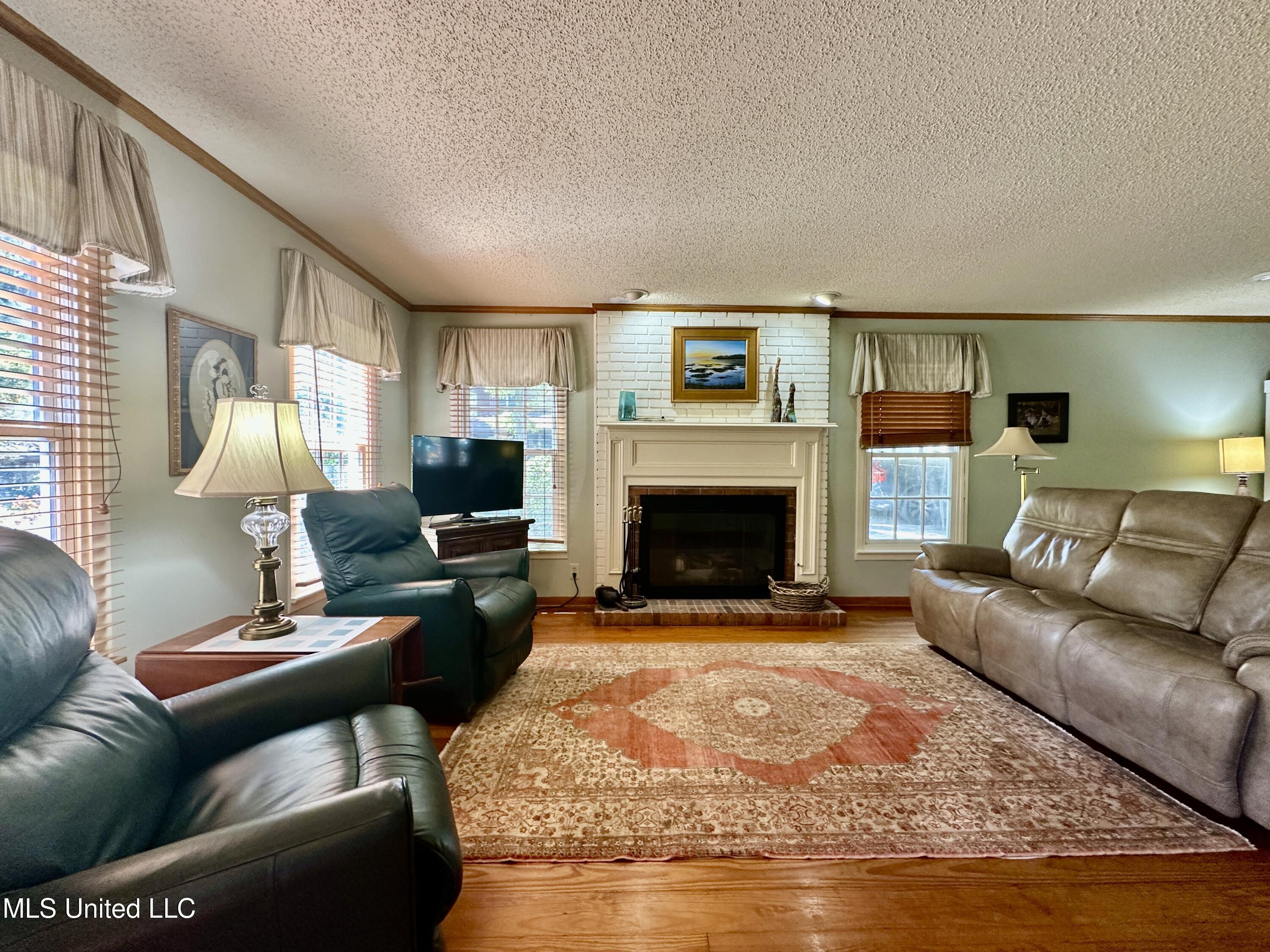 106 Caroline Cove Clinton, MS 39056 - Photo 18 of 49 IMG_9669