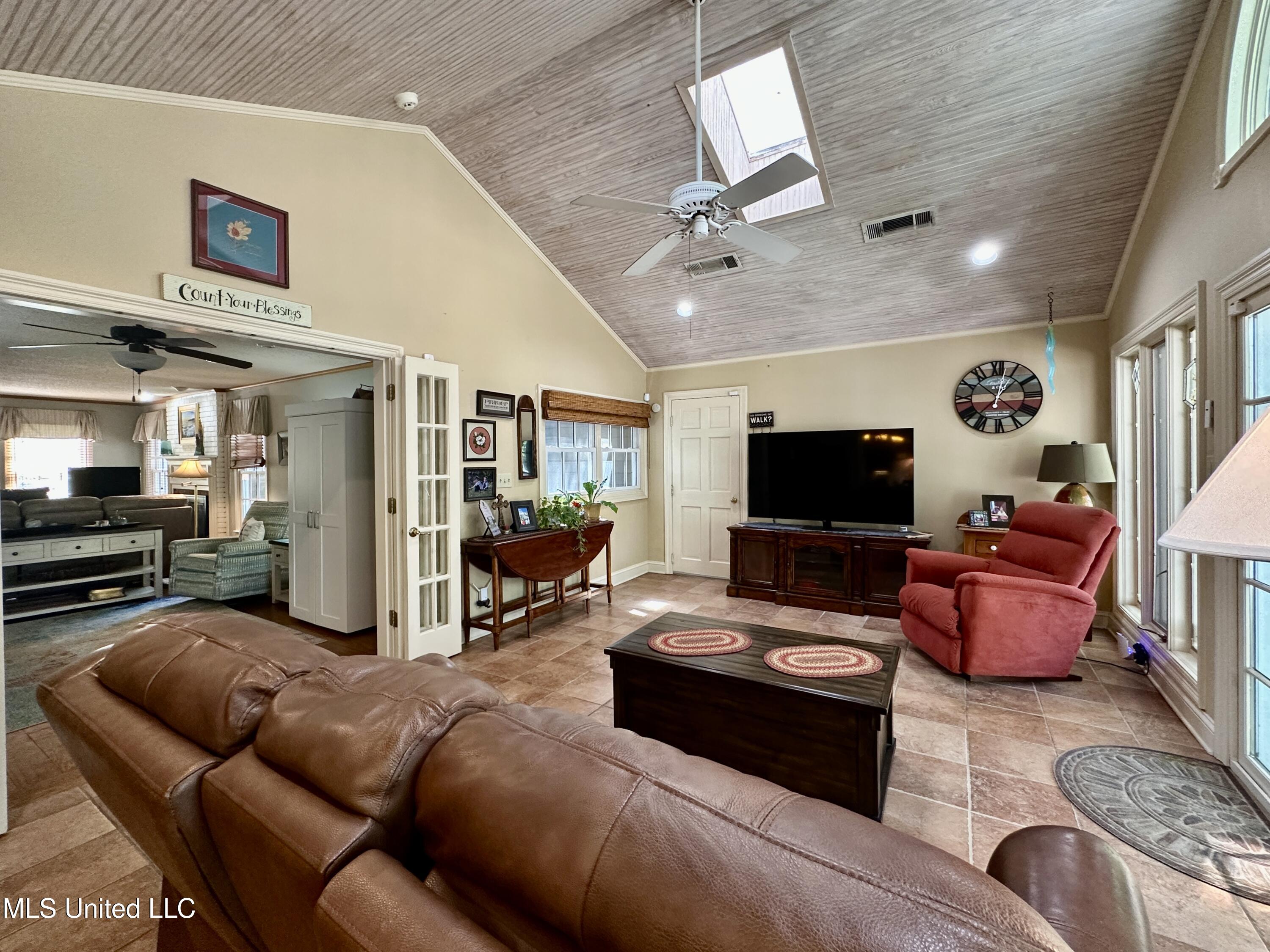 106 Caroline Cove Clinton, MS 39056 - Photo 23 of 49 IMG_9674