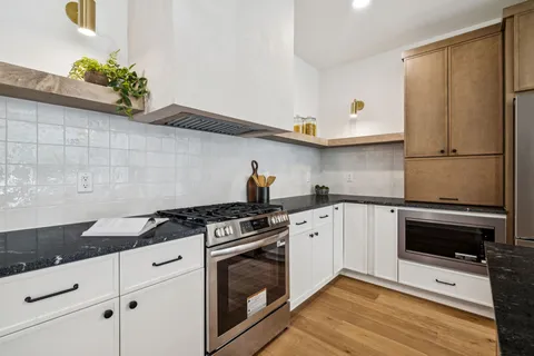 $684,999 | 926 West Avenue, Nashville, TN 37206